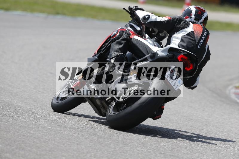 /27 12.06.2025 Ducati Schweiz Trackday Warmup  ADR/gruen-vert/22